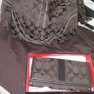 Coach purse and wallet